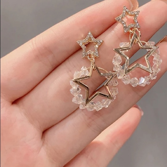 Star ⭐️ Crystals Drop Earrings - Picture 2 of 5